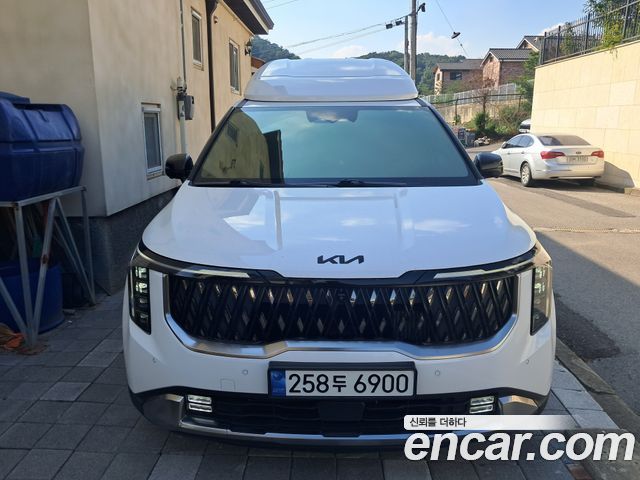 Kia Carnival Новый 4-го поколения HEV 7-Seater Hi Limousine Signature - фото 0