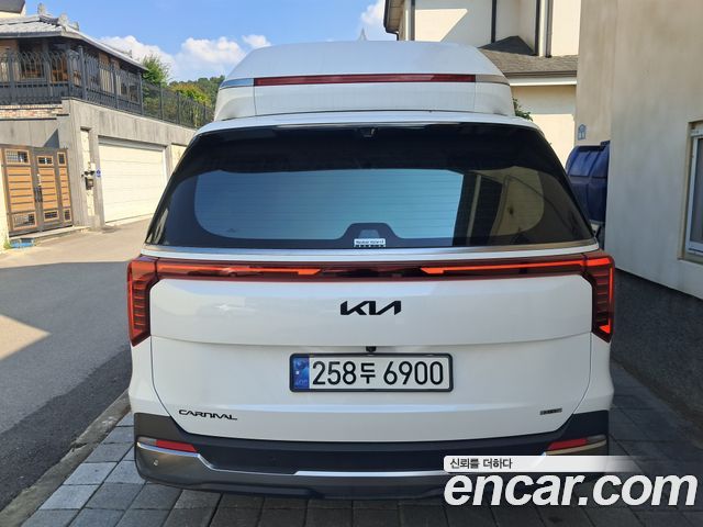 Kia Carnival Новый 4-го поколения HEV 7-Seater Hi Limousine Signature - фото 1