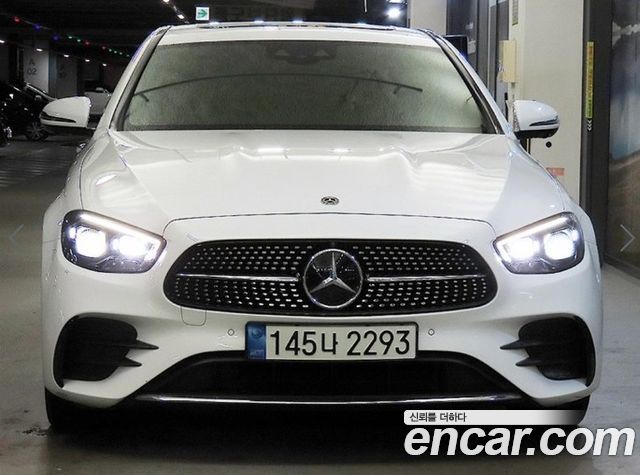Mercedes-Benz E-Class W213 E220d 4MATIC AMG Line - фото 1