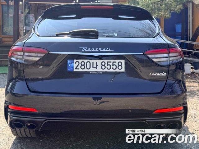 Maserati Levante 3.8 Trofeo - фото 1