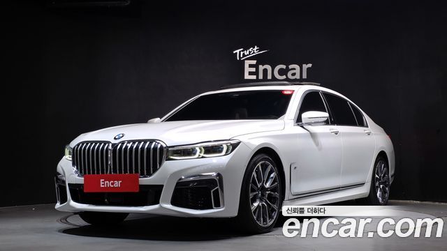 BMW 7-Series G11 740Li xDrive M Sport Package - фото 0