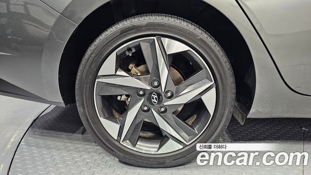 Hyundai Avante CN7 1.6 Inspiration - фото 4