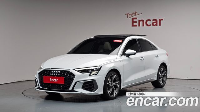 Audi A3 40 TFSI Premium - фото 0