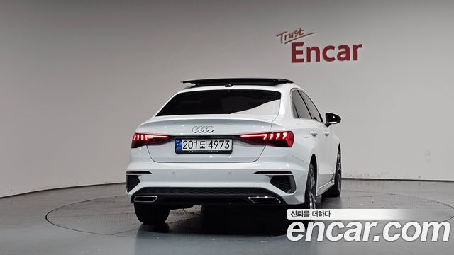 Audi A3 40 TFSI Premium - фото 3