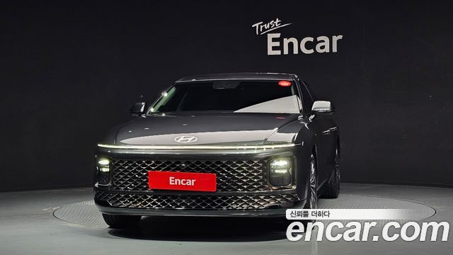 Hyundai Grandeur GN7, гибрид Calligraphy - фото 2