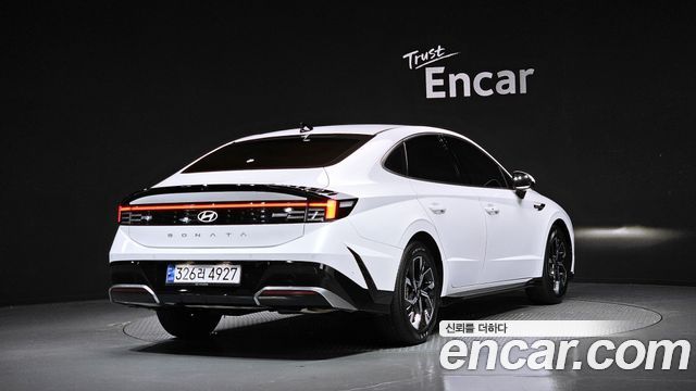 Hyundai Sonata DN8 2.0 Exclusive - фото 1