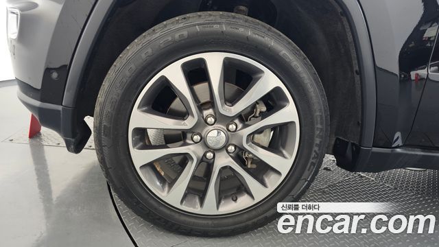 Jeep Cherokee 3.6 Limited WK2 - фото 4