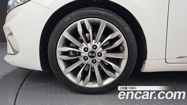 Kia K7 Premier 2.5 GDI X Edition - фото 4