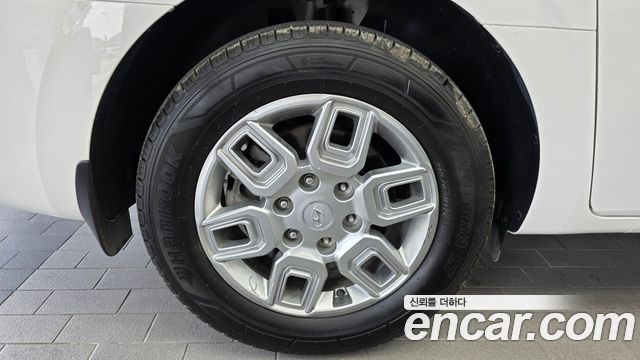 Hyundai Staria 4WD Tourer 9-Seater Modern - фото 4