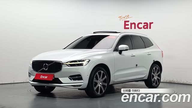 Volvo XC60 2-го поколения D5 Inscription - фото 0