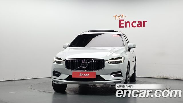 Volvo XC60 2-го поколения D5 Inscription - фото 2