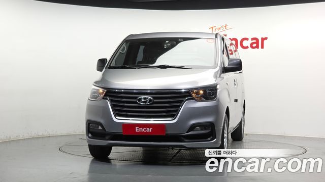Hyundai Starex Новый Van 5-Seater Smart - фото 2