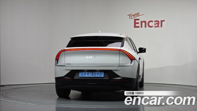 Kia EV6 Long Range Air - фото 3