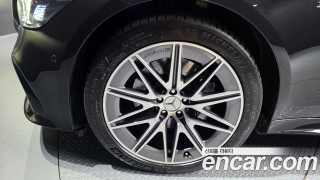 Mercedes-Benz AMG GT 4Door 43 4MATIC+ - фото 4