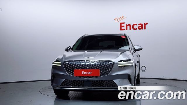 Genesis GV70 e-AWD - фото 2