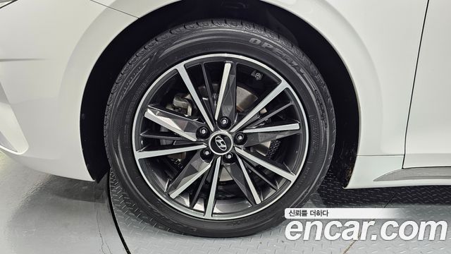 Hyundai Grandeur Новый IG 2.5 Le Blanc - фото 4