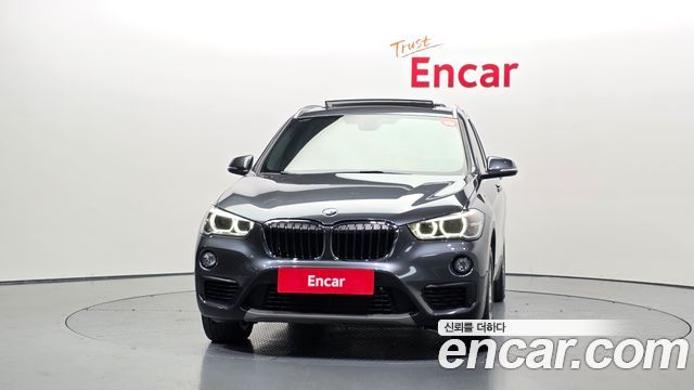 BMW X1 F48 xDrive 18d Joy - фото 2