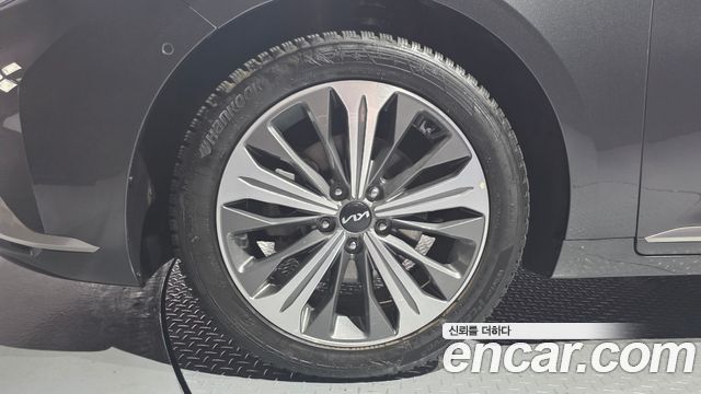 Kia K8 гибрид Signature Special - фото 4