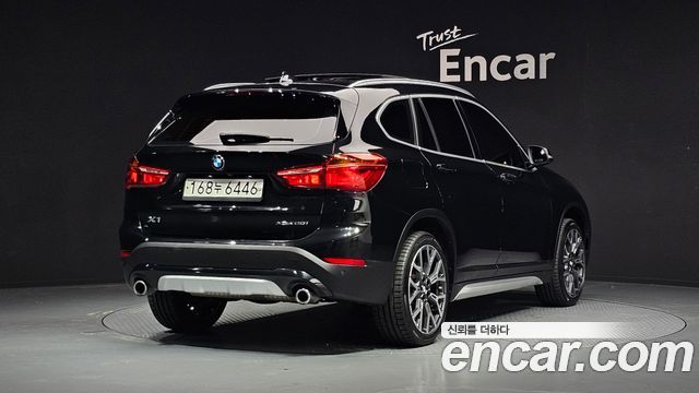 BMW X1 F48 xDrive 20i xLine - фото 1