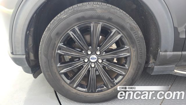 Ford Explorer 6-го поколения 2.3 LimIted 4WD - фото 4