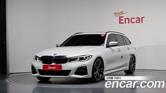 BMW 3-Series G20 320i Touring M Sports - фото 0