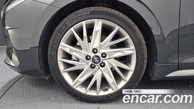Hyundai Grandeur Новый IG 2.5 Calligraphy - фото 4