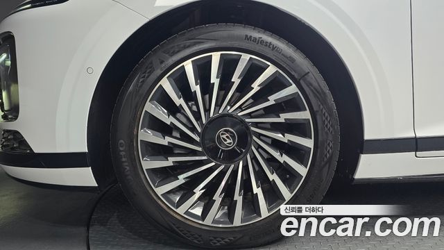 Hyundai Grandeur GN7, гибрид Calligraphy - фото 4