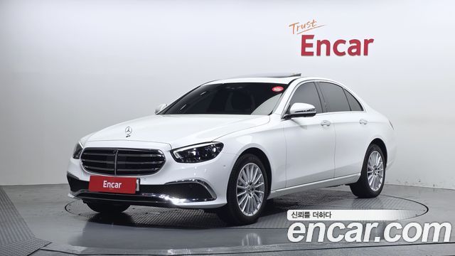 Mercedes-Benz E-Class W213 E250 Exclusive - фото 0