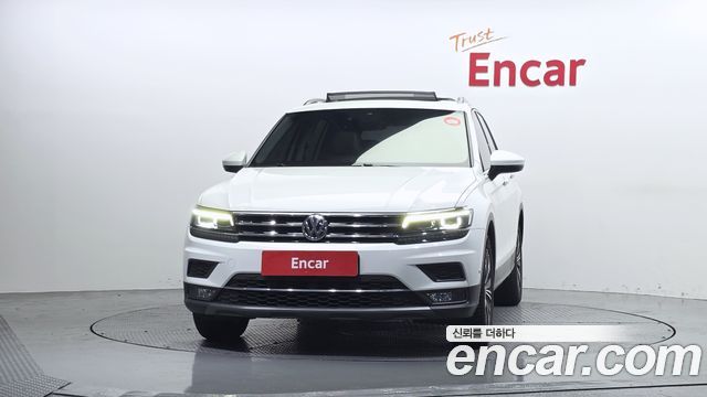 Volkswagen Tiguan 2-го поколения 2.0 TDI Prestige - фото 2