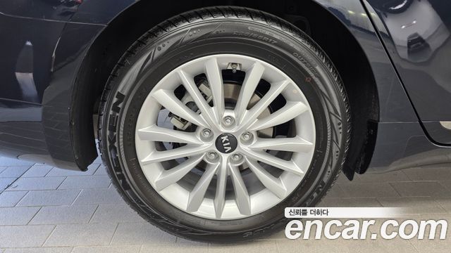 Kia K7 Premier 2.5 GDI Prestige - фото 4