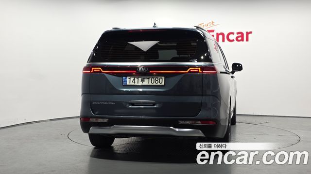 Kia Carnival 4-го поколения 9-Seater Signature - фото 3