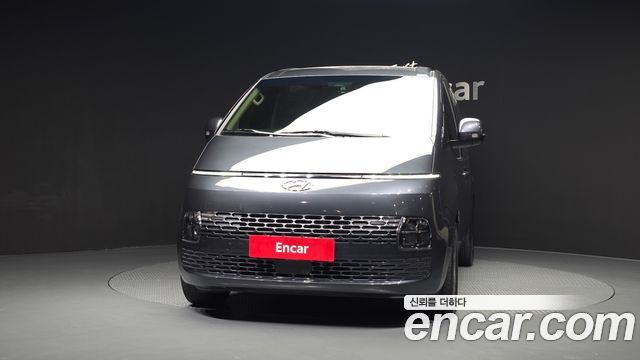 Hyundai Staria Tourer 11-Seater Modern - фото 2