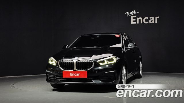BMW 1-Series F40 118d Joy - фото 2