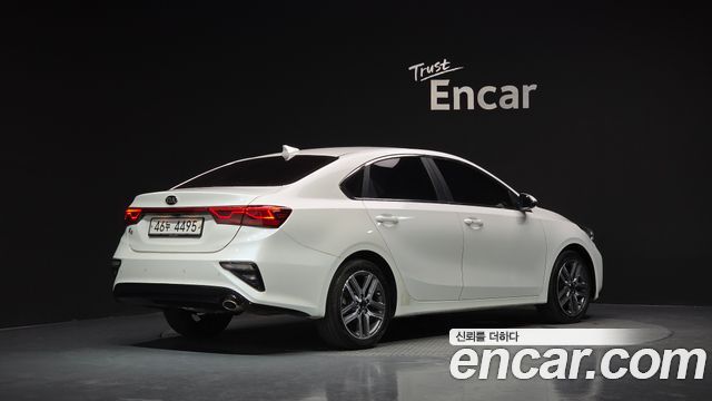 Kia K3 Совершенно новый Luxury - фото 1