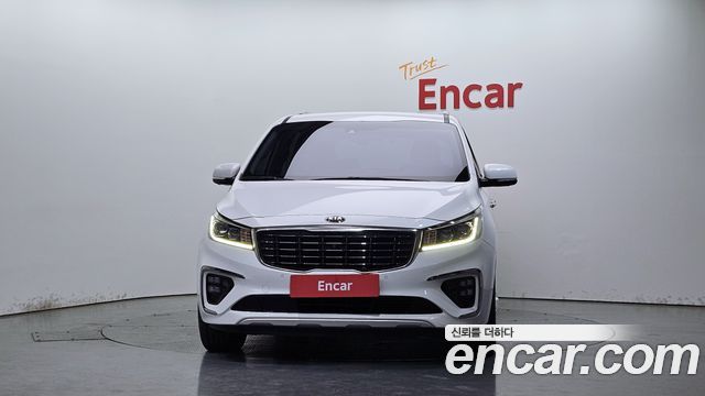 Kia Carnival Новый 9-Seater Noblesse Special - фото 2
