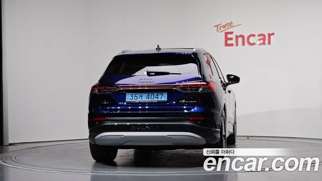 Audi Q4 e-tron F4 45 - фото 3