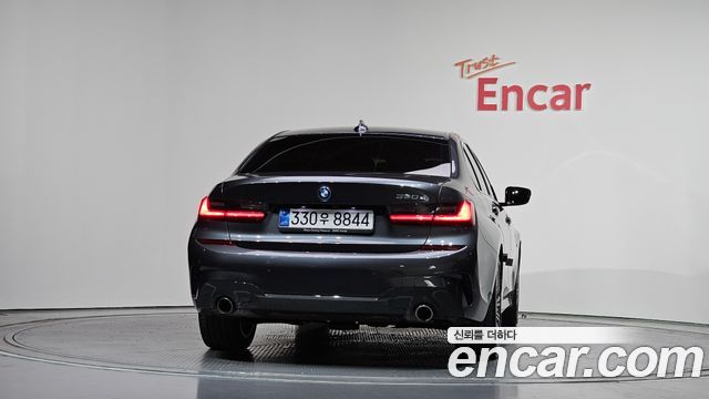 BMW 3-Series G20 320e M Sports - фото 3