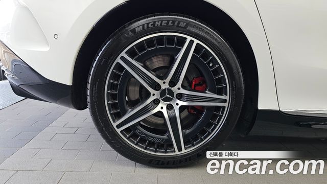 Mercedes-Benz EQE V295 EQE53 AMG 4MATIC+ - фото 4