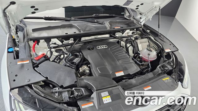 Audi Q5 FY 40 TDI Quattro Premium - фото 4