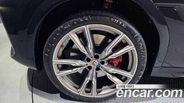 BMW X6 G06 M50i - фото 4