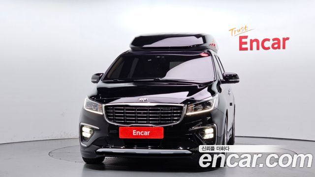 Kia Carnival Новый 9-Seater Hi-Limousine Noblesse Special - фото 2