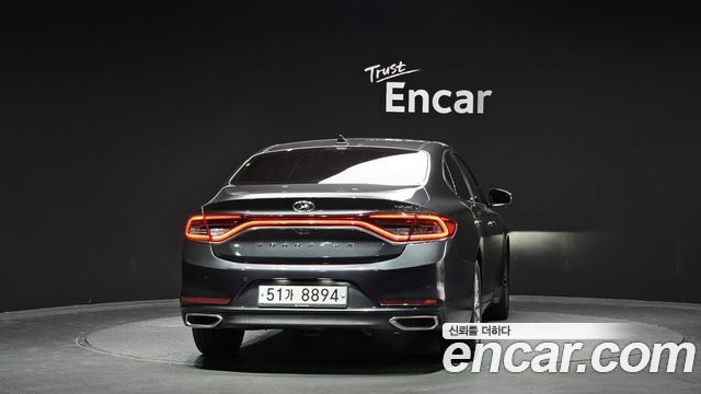 Hyundai Grandeur IG, гибрид Exclusive Special - фото 3