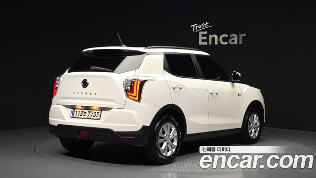 SsangYong Tivoli Gasoline 1.5 2WD V3 Special - фото 1