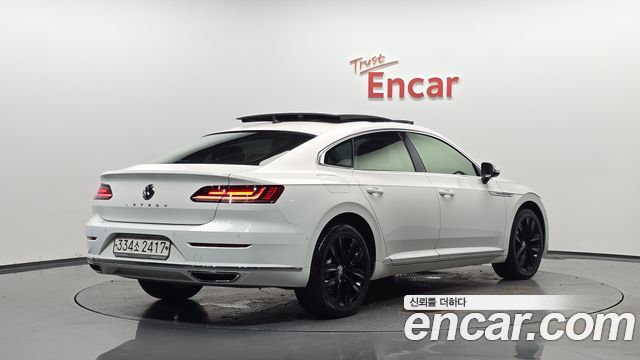 Volkswagen Arteon 2.0 TDI Prestige - фото 1