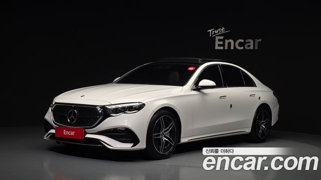 Mercedes-Benz E-Class W214 E300 4MATIC AMG Line - фото 0