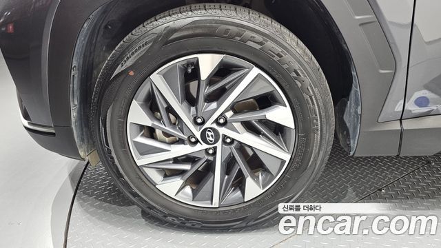 Hyundai Tucson NX4 Gasoline 1.6 Turbo 2WD Premium - фото 4