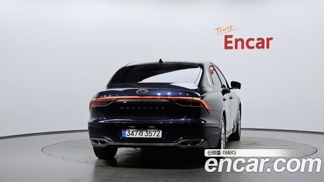 Hyundai Grandeur Новый IG, гибрид Calligraphy - фото 2