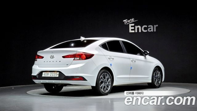 Hyundai Avante Новый AD 1.6 Style - фото 1