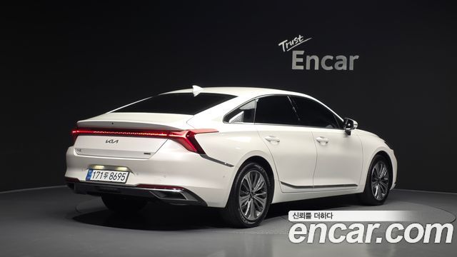 Kia K8 гибрид Noblesse - фото 1