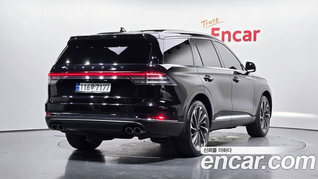 Lincoln Aviator 2-го поколения 3.0 Reserve AWD - фото 1